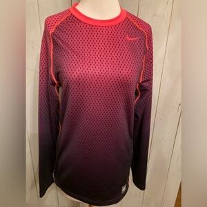 Nike Pro Combat Shirt Womens S Pink Fitted‎ Long Sleeve Hyperwarm Dri-Fit Max